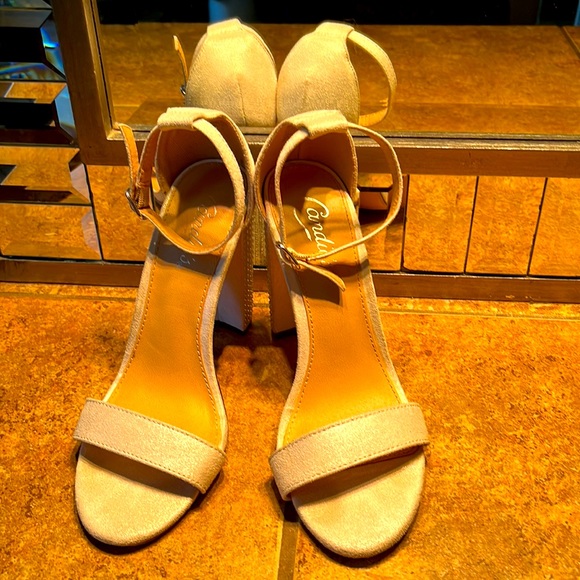 Bling Chunky Heels by Candie’s - Picture 3 of 7